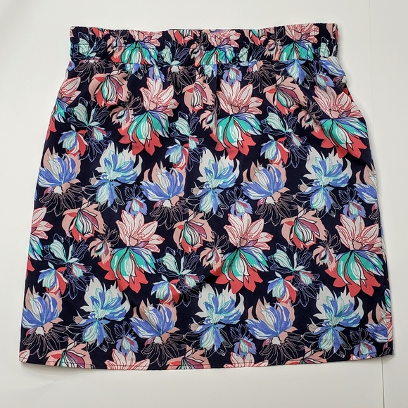 Buttons | Navy Blue Floral Print Mini Skirt Large - Picture 5 of 10